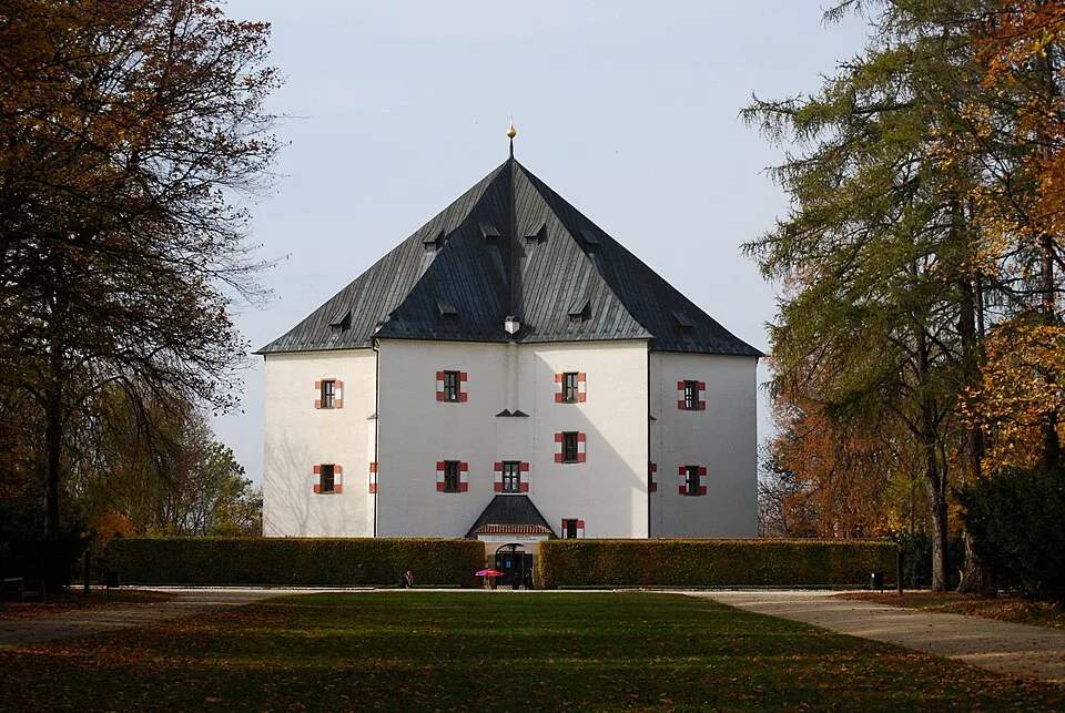 Letohrádok Hvězda