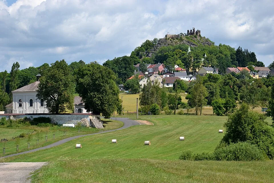 Andělská Hora Castle