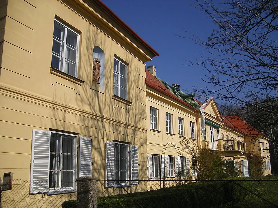 Kaštieľ rod. Kálnoky, kaštieľ