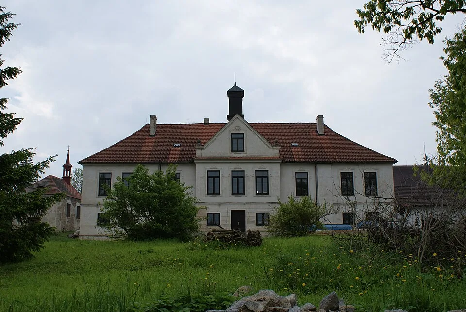 Zámek Strážovice
