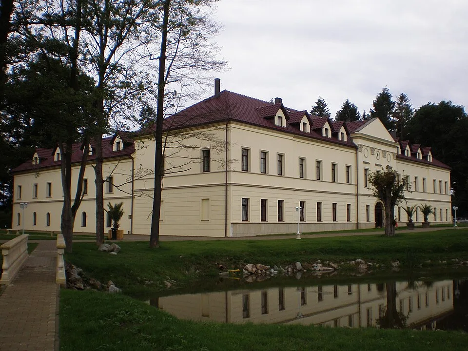 Kamenný Dvůr Chateau
