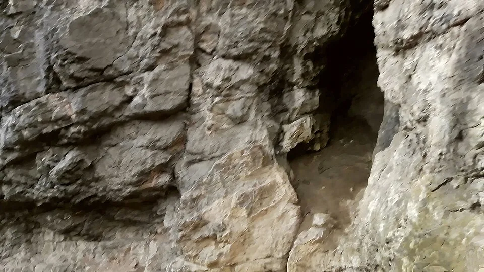 Barrandova jeskyně