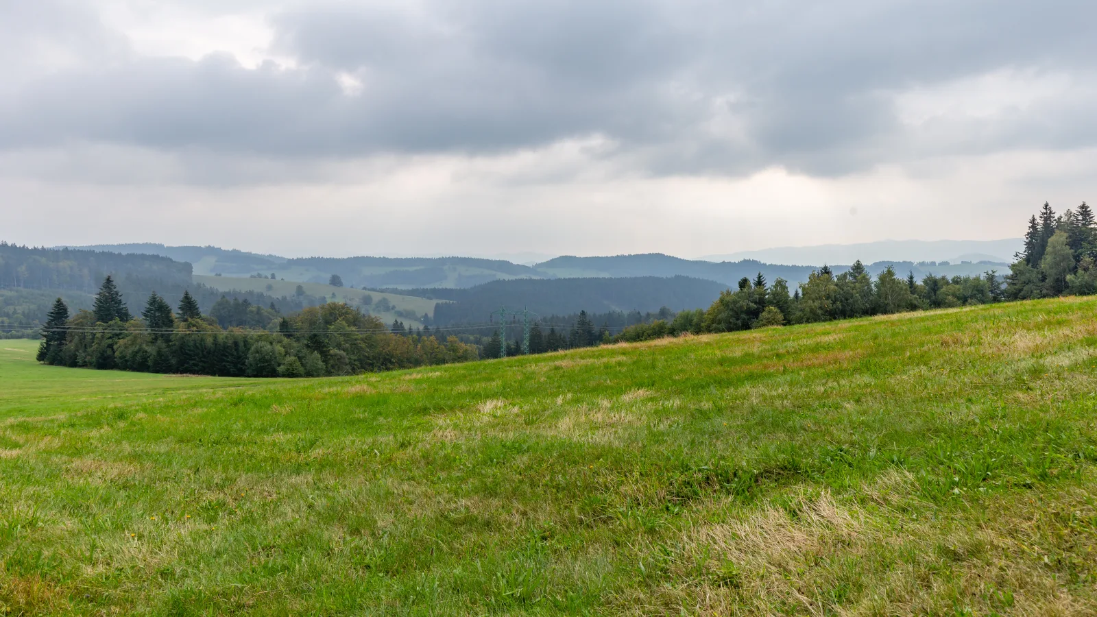 Javorníky: Velký Javorník, rozhledny a lyžování na slovensko-českém pomezí