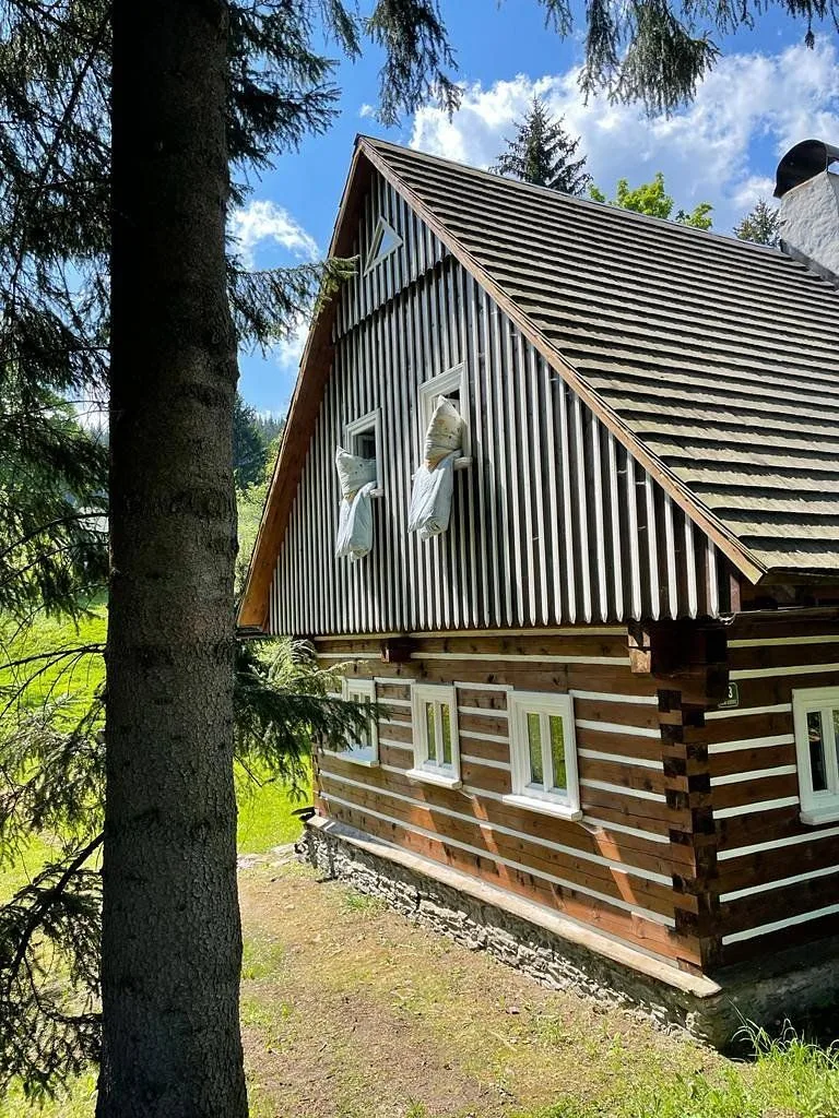 Chaloupka U tří meluzín