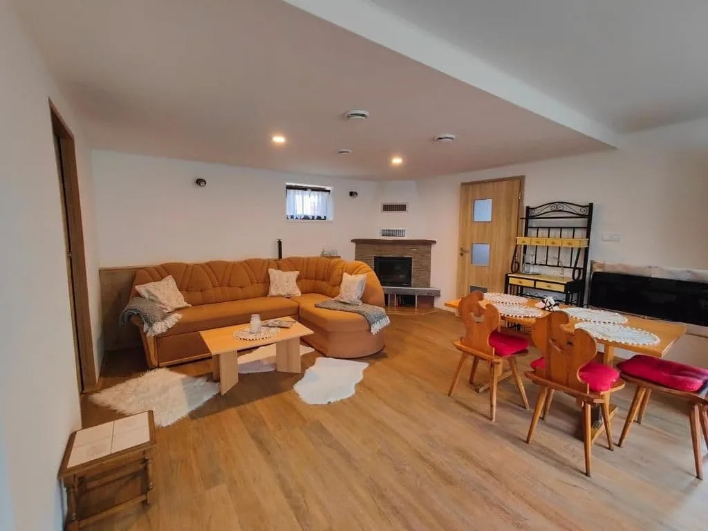 Apartmán HRANICE — fotografie 5