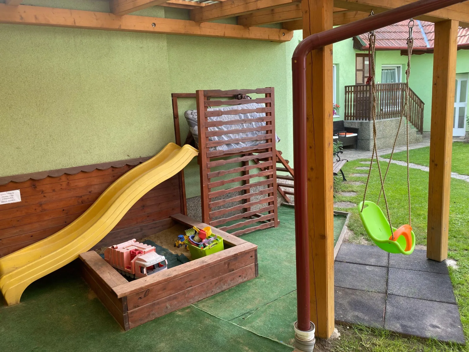 Apartmány Jedovnice — foto 5