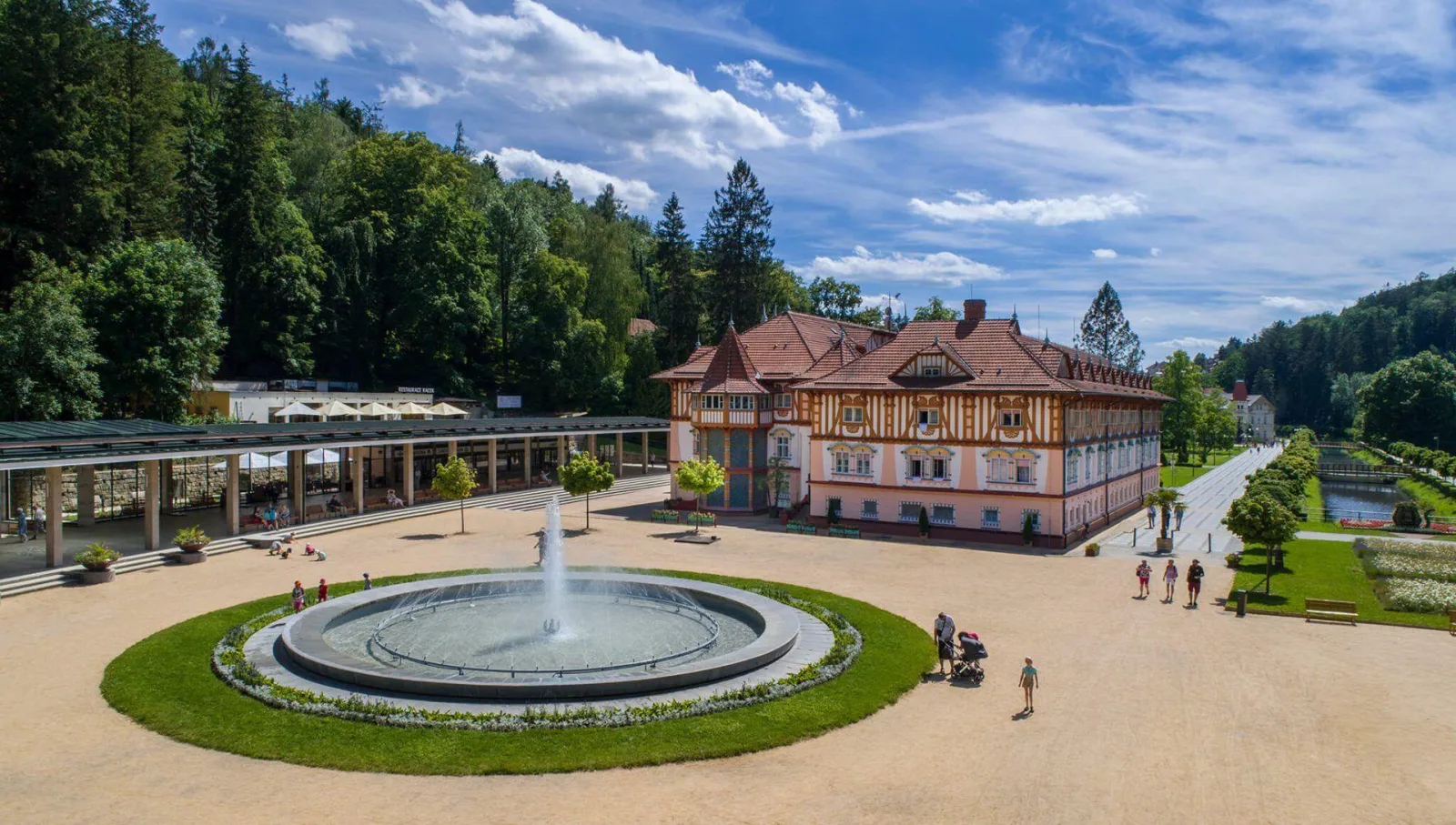 Učitelský dům Luhačovice — 6. fénykép