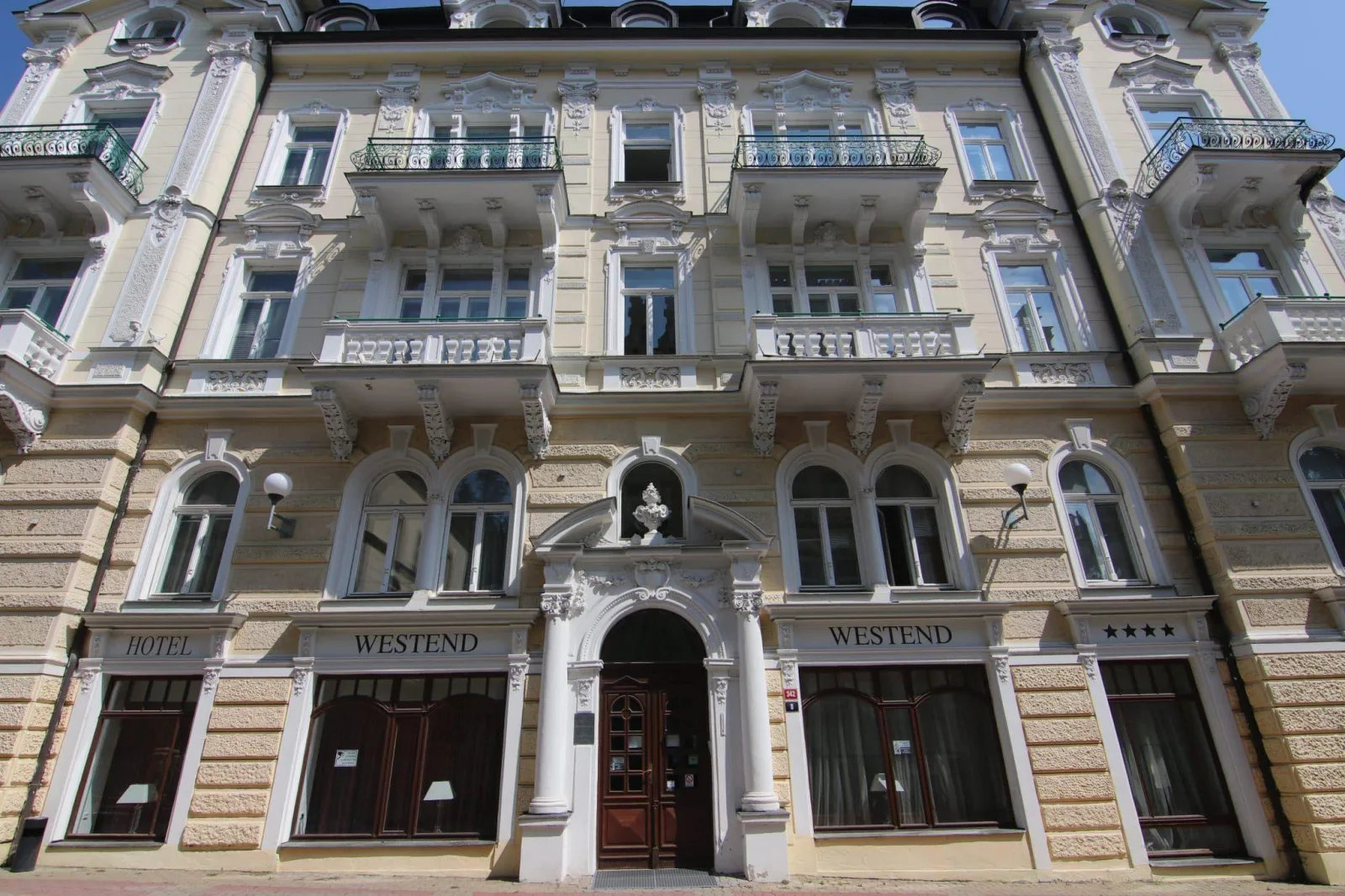 Hotel Westend — zdjęcie 2