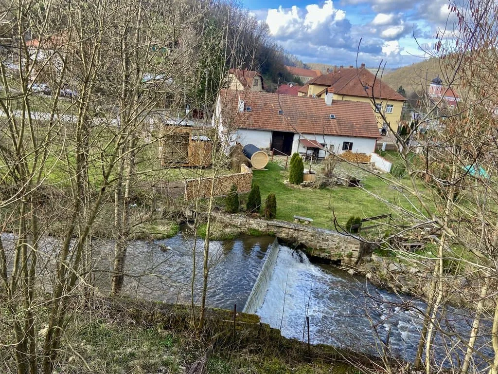 Chalupa pod Pernštejnem — photo 2