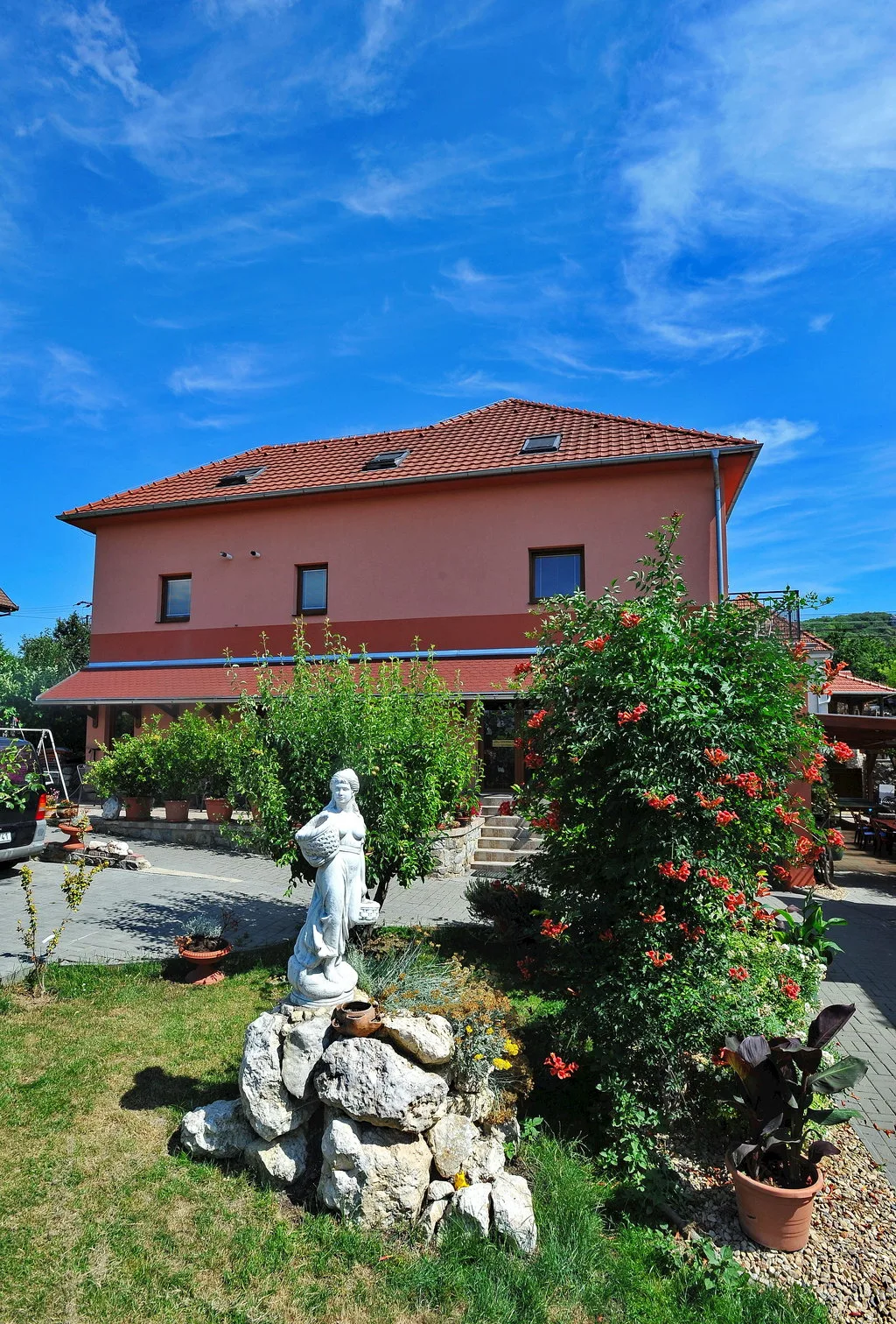 Penzion a Vinařství Milan Kosík — CASA DE HUÉSPEDES en Perná