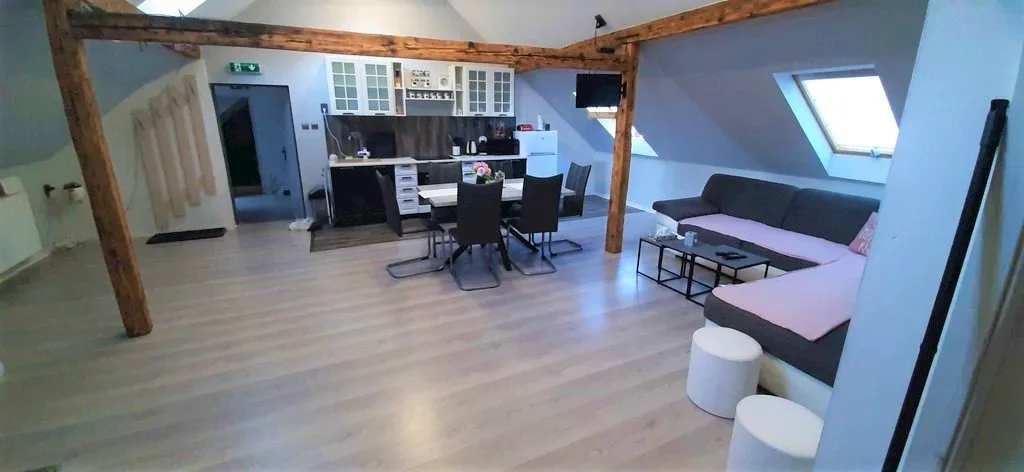 Apartmány Lily a Ema — APARTAMENTO en Banská Štiavnica