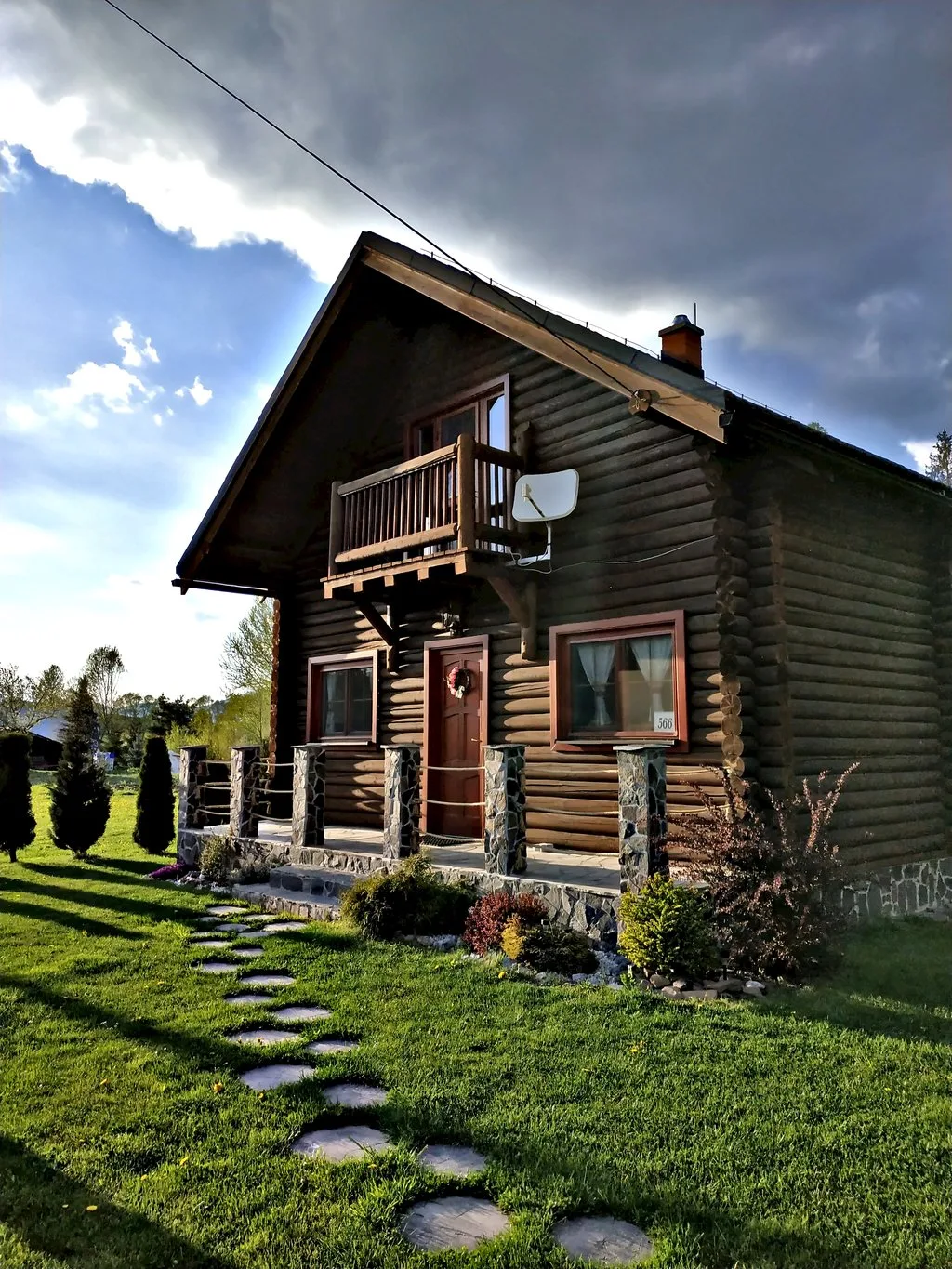 Rozprávkový zrub — MAISON EN BOIS à Dúbrava