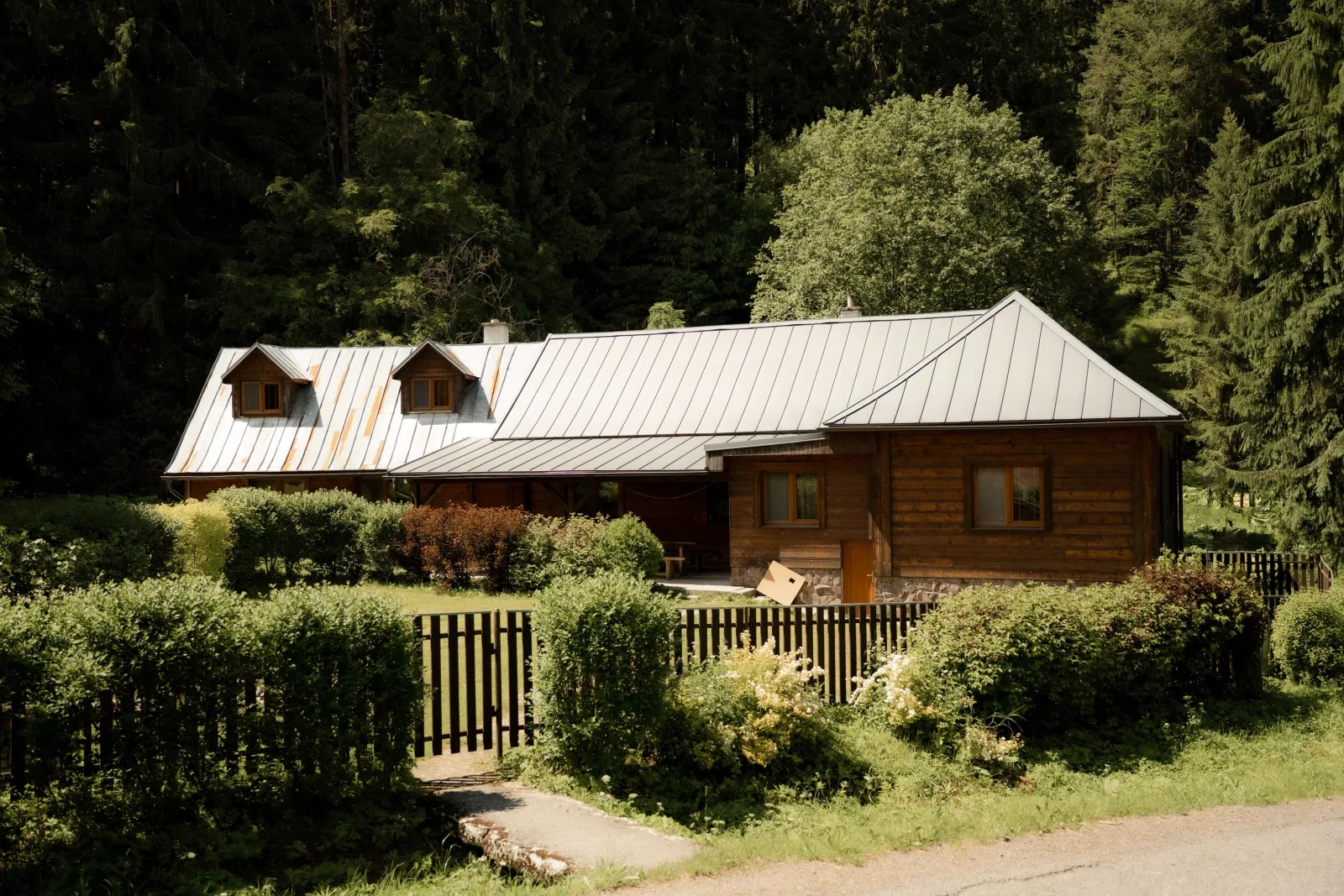Horáreň Dúbravka — MAISON EN BOIS à Dúbrava