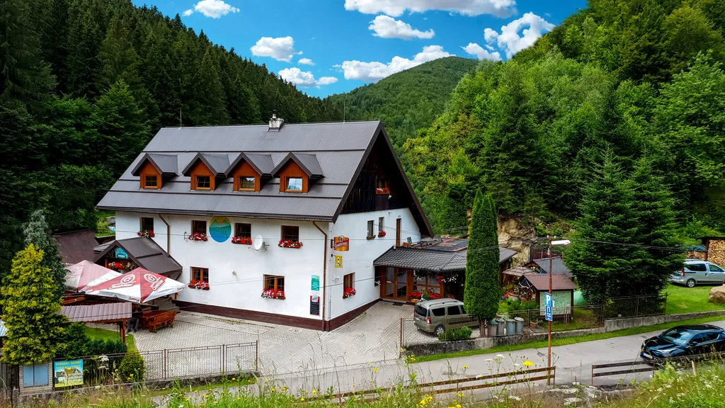 Horský Hotel Eva Mária — HOTEL a Horná Mariková