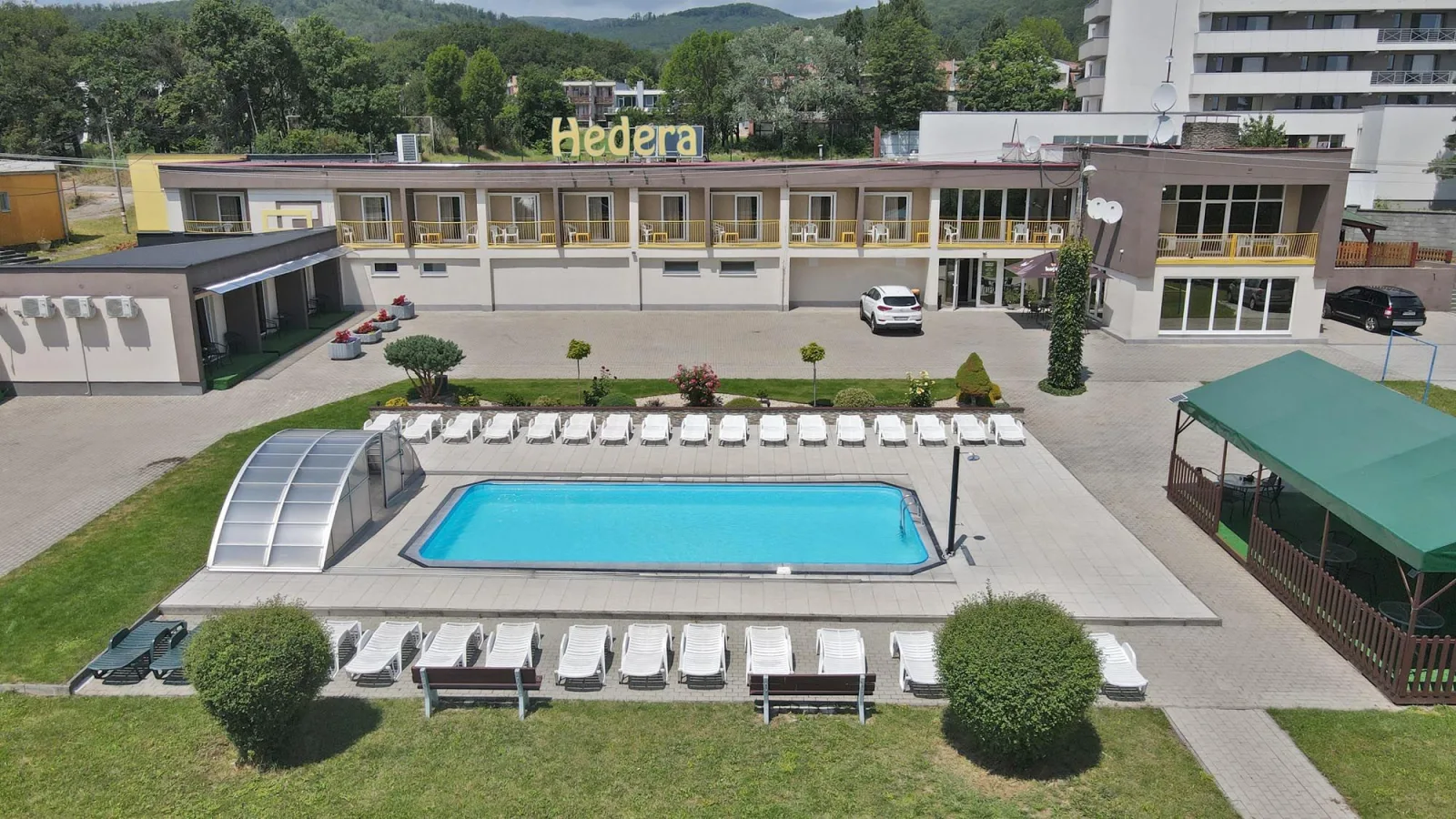 Penzión Hedera — PENSIONE a Kaluža