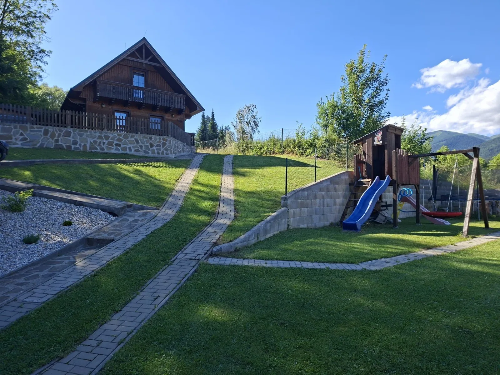 Family Resort Konská — MAISON EN BOIS à Konská