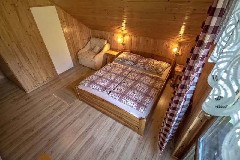 Chata Bystrina s jacuzzi kaďou a saunou — foto 7