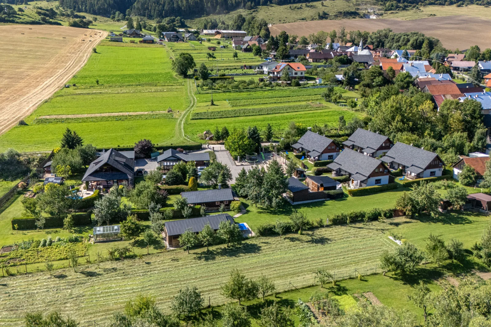 Evin raj — APARTMAN itt: Kvačany