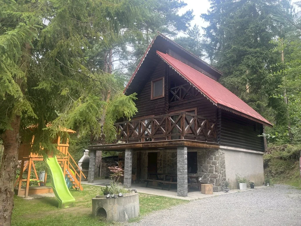 Chata Červený Javor — CHATA v obci Slanická Osada