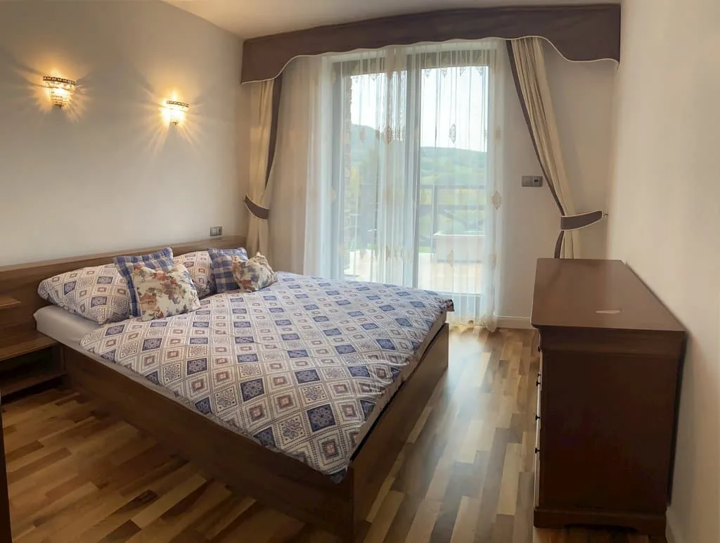 Luxusná vila s kolibkou — Foto 6