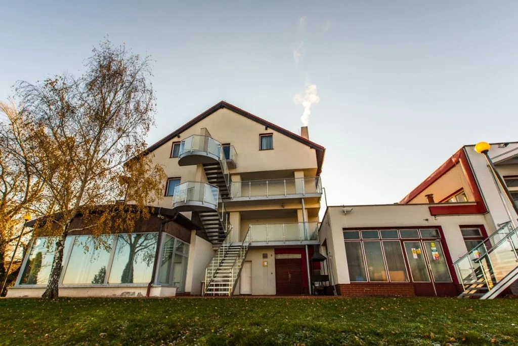 TP Hotel Družba