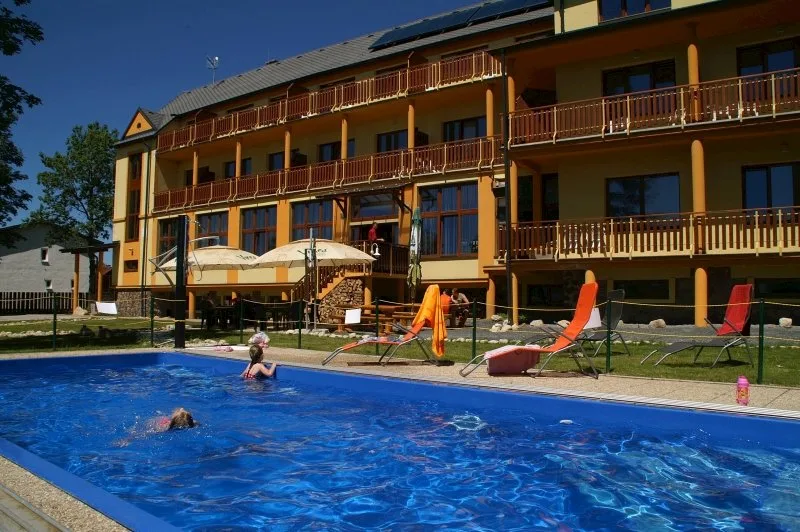 Hotel AVALANCHE
