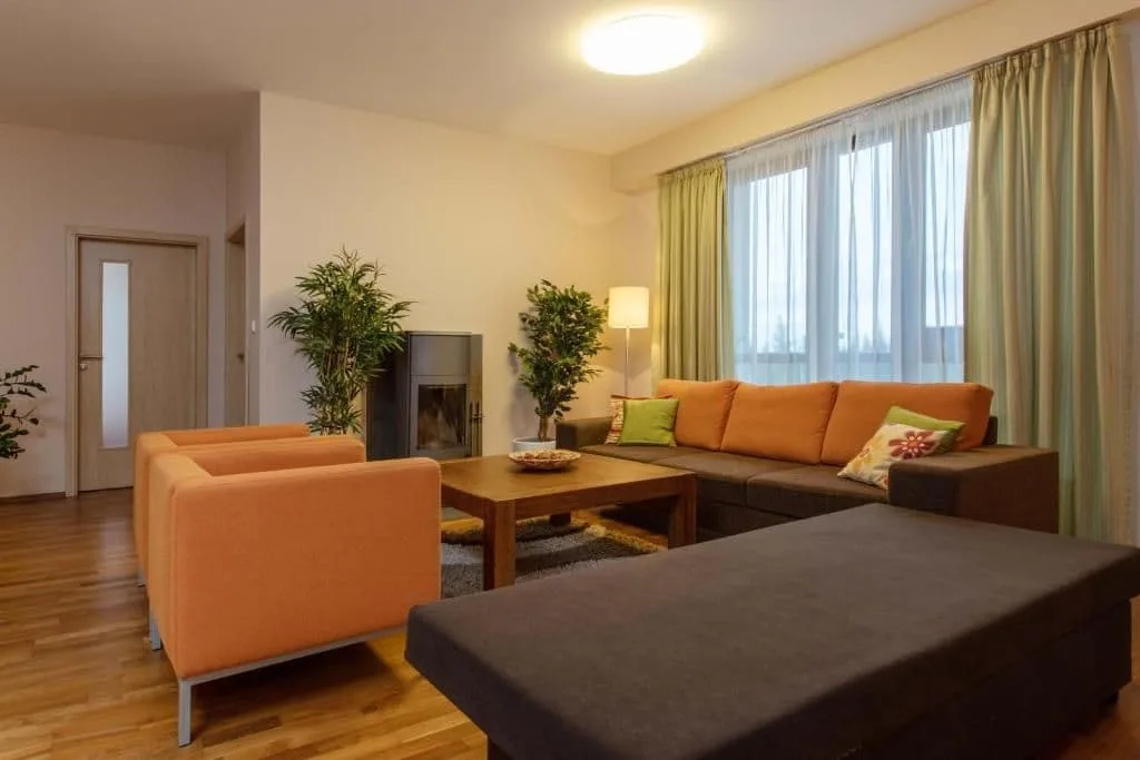 Súkromné apartmány v Hoteli Crocus s výhľadom na hory — снимка 4