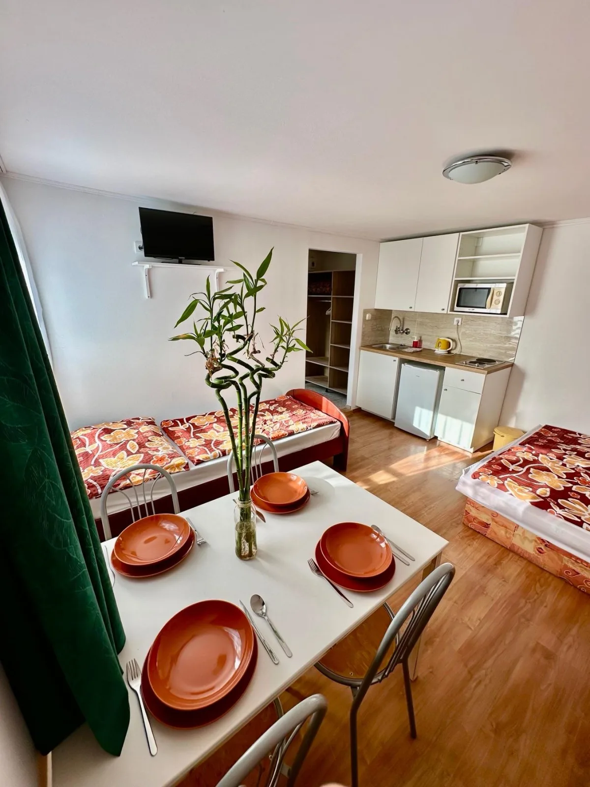 Bamboo Rooms — photo 5
