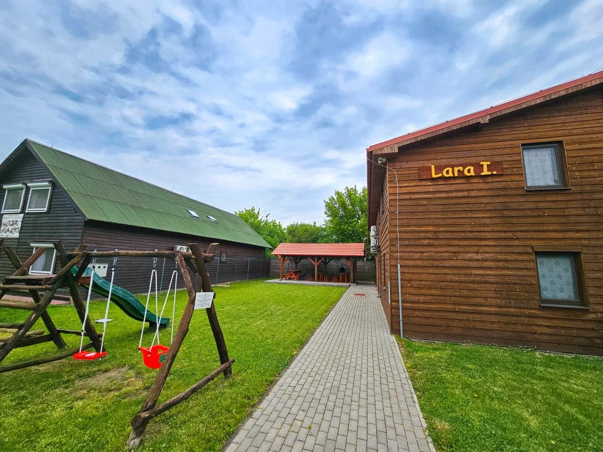 Apartmány Lara I. - II. — APARTAMENT w Štúrovo