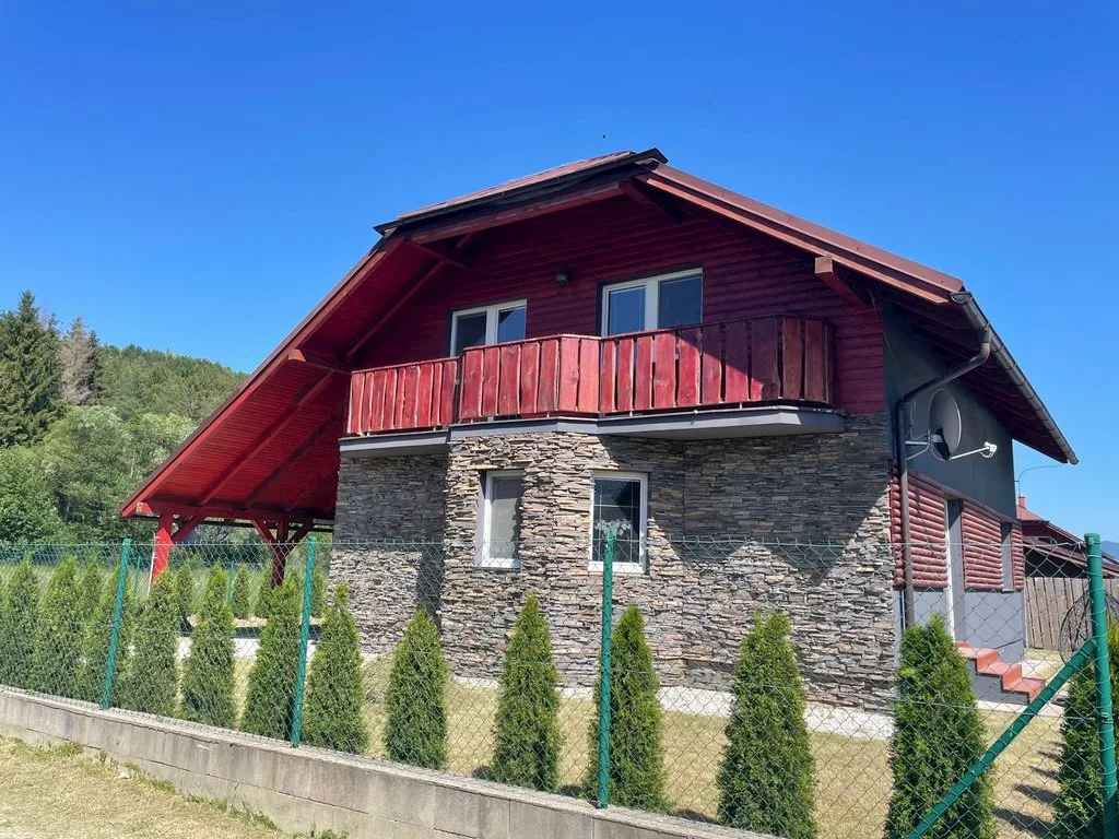 Snowland Chata MARCO — FAHÁZ itt: Valča