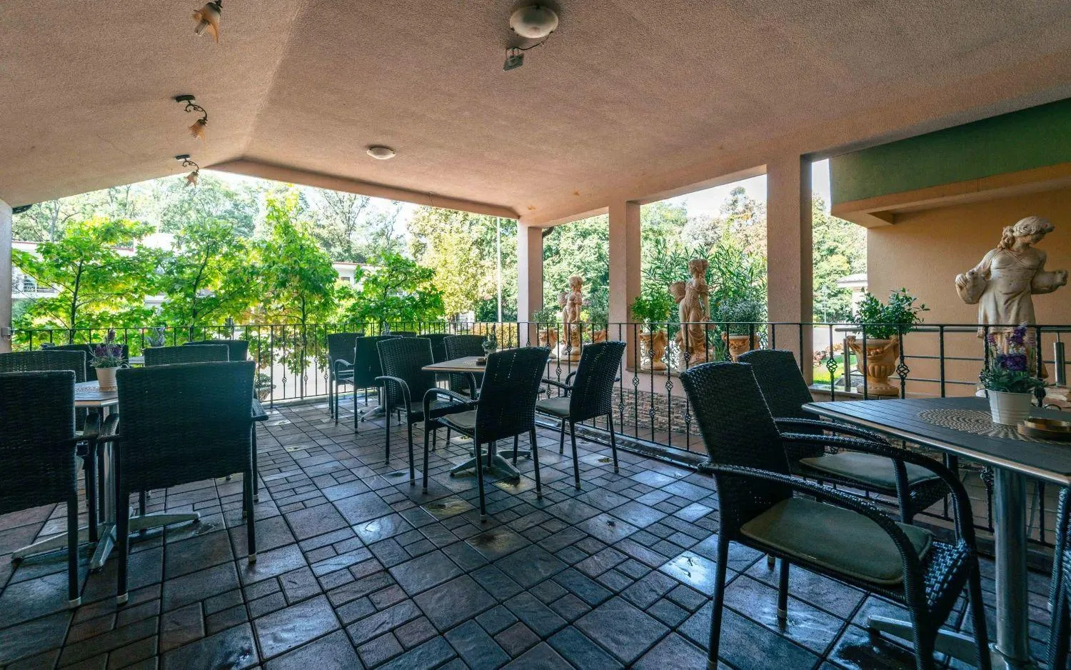 Hotel Elenka — zdjęcie 4