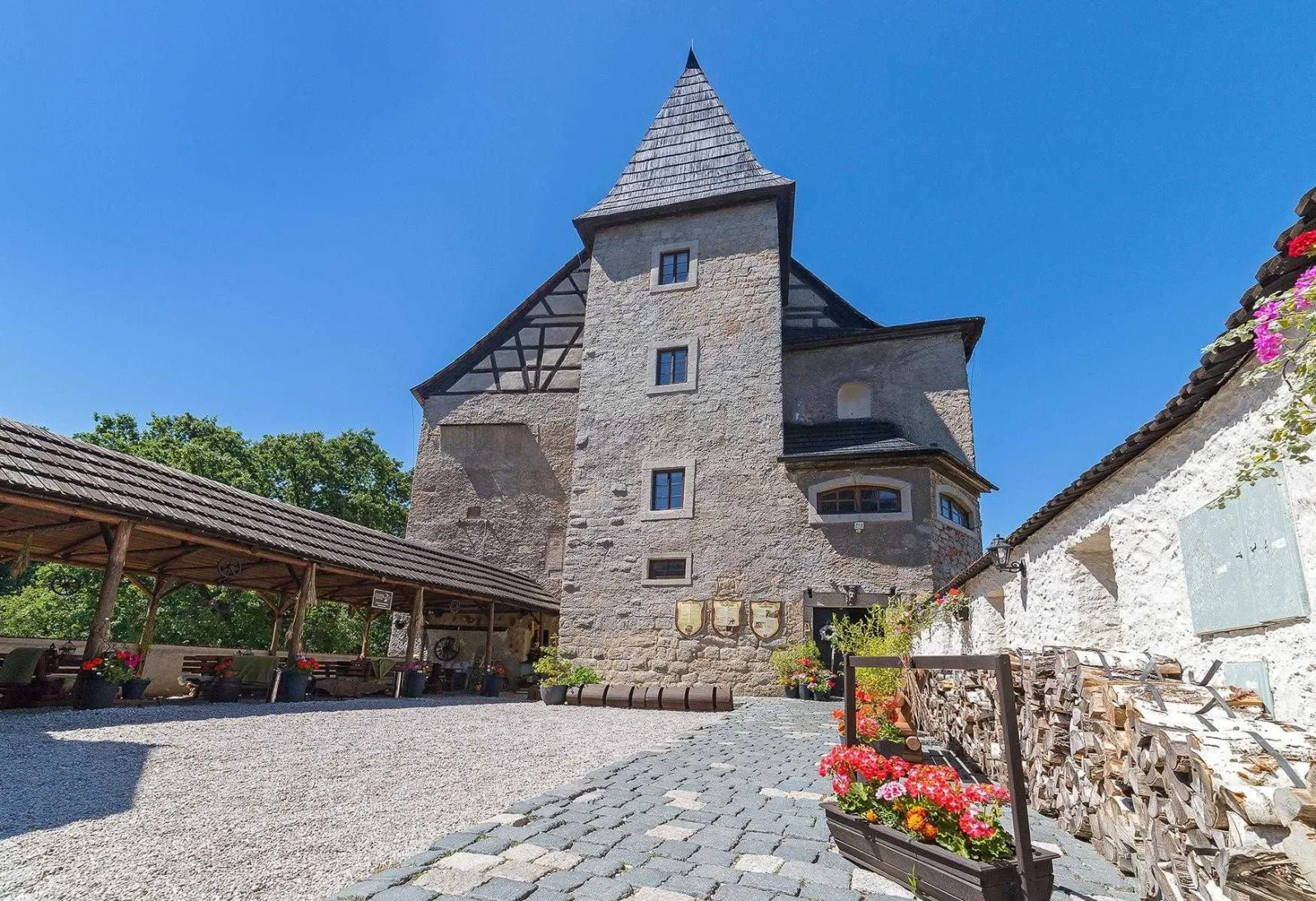Hrad Vildštejn — MAISON D’HÔTES à Skalná