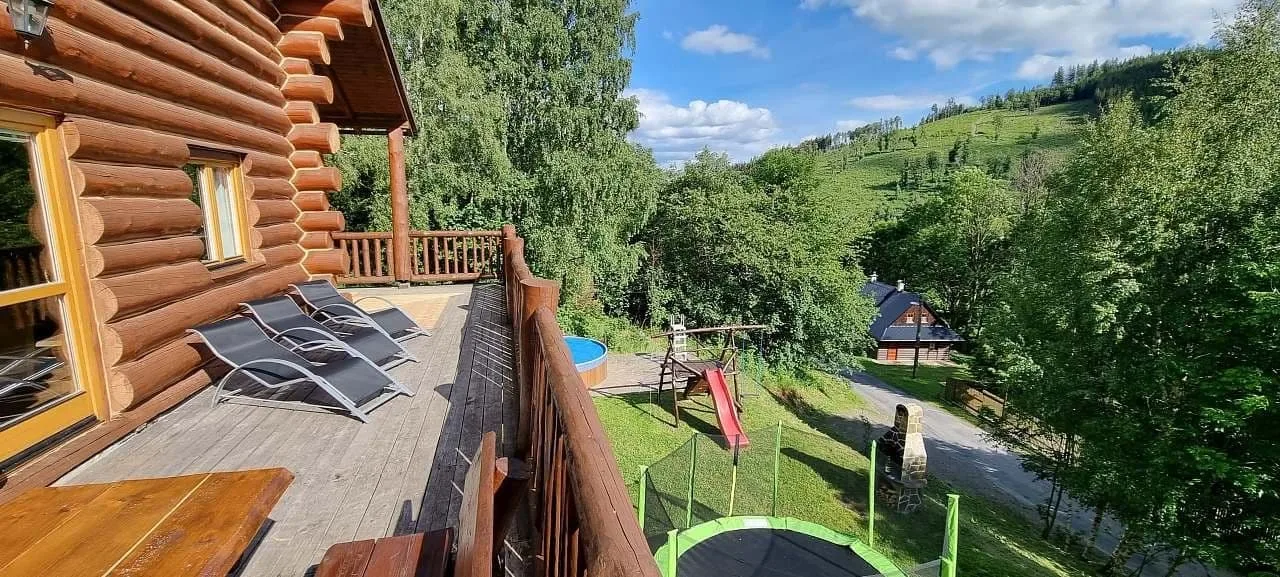 Kanadský srub Stříbrnice — foto 2
