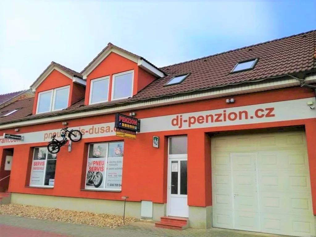 DJ-Penzion