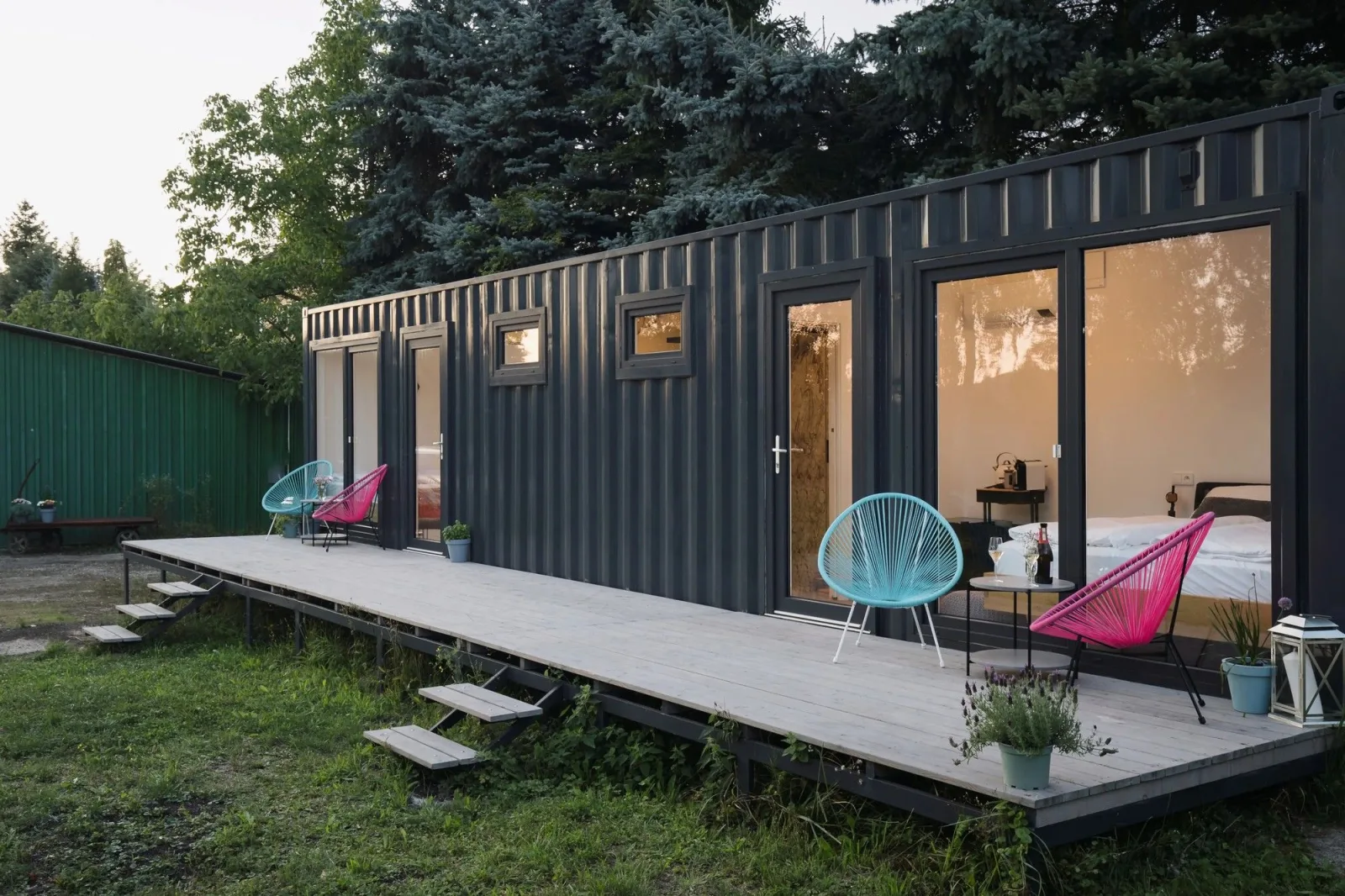CONTAINER Hotel