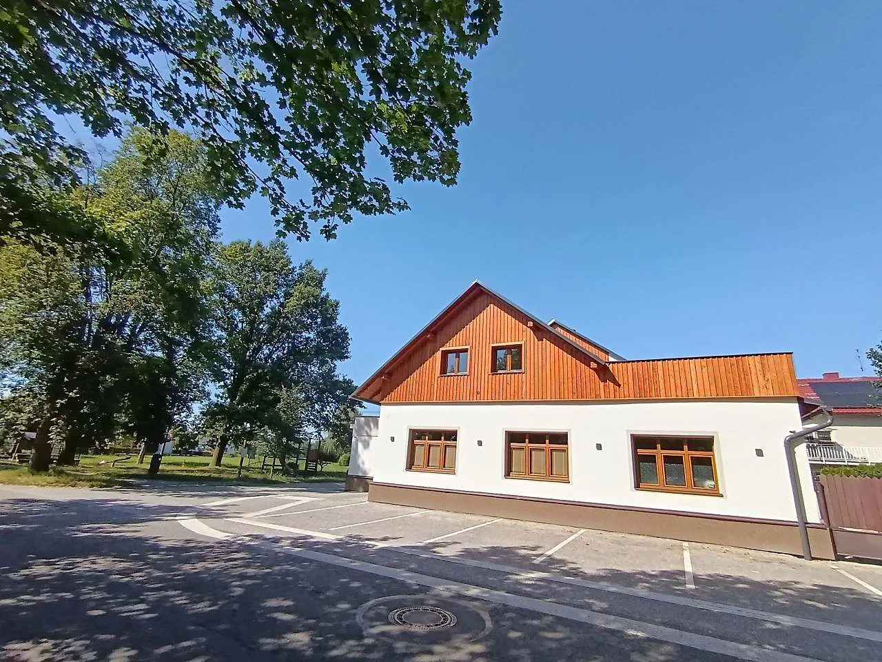 Ubytování pod lípou